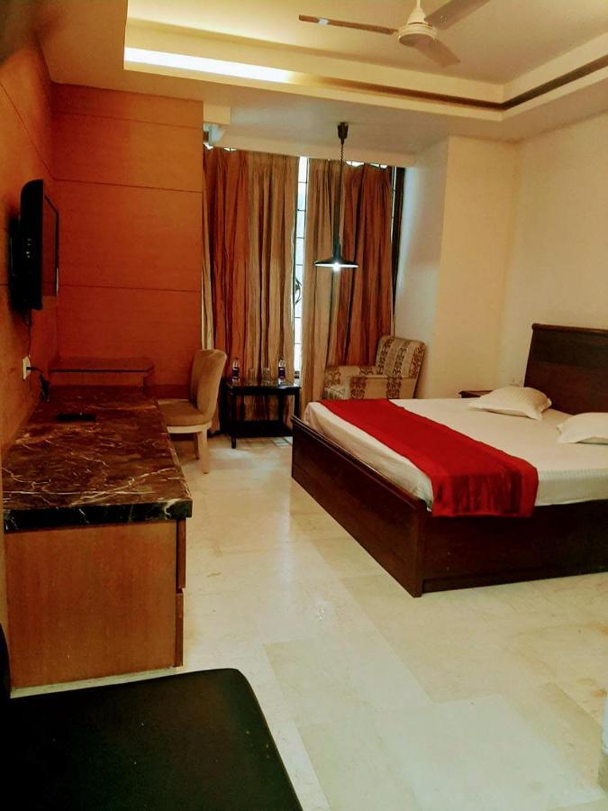 Hotel Good Will Residency - Cyber City Gurgaon Bagian luar foto